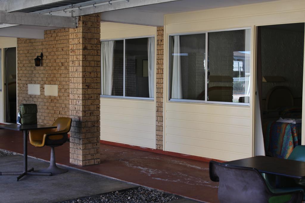 Sun Plaza Motel - Mackay Exterior foto